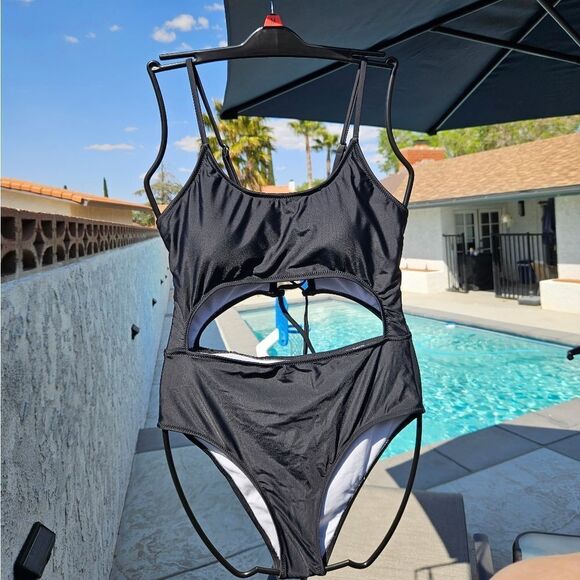 NWOT Meyeeka Womens Scoop Neck Cut Out Lace Up Back High Cut Monokini - Picture 2 of 14